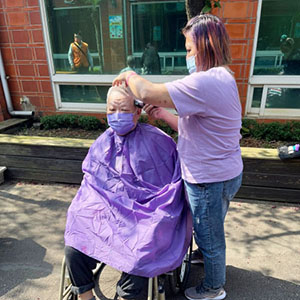 2023/03/08 春光明媚剪頭頭鬃